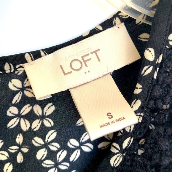 LOFT Crochet Sleeveless Blouse - Picture 4 of 8